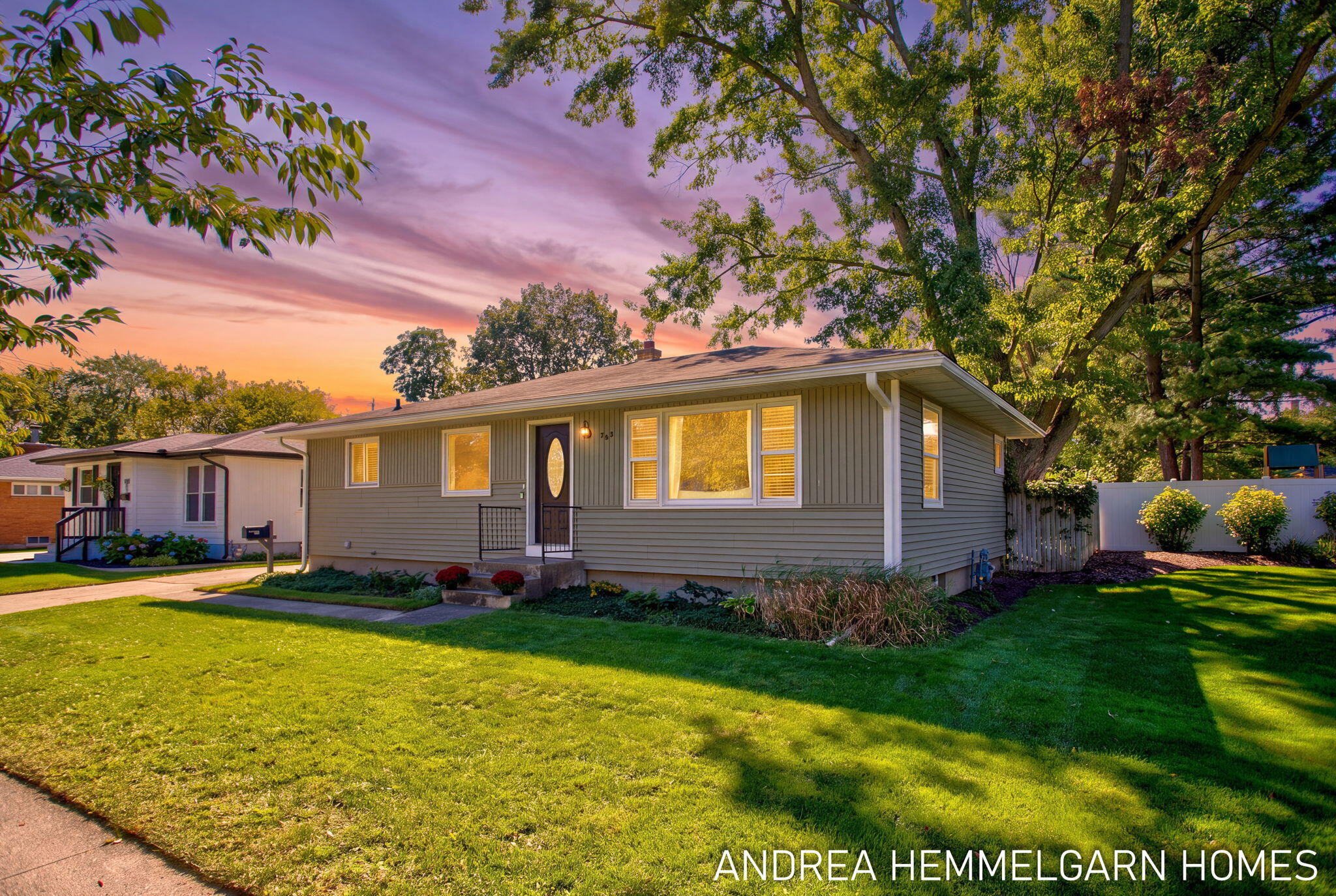 31st St, Holland, MI 49423 #1