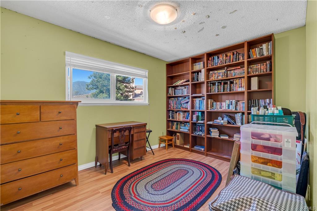 Claremont, California, 91711, United States, 4 Bedrooms Bedrooms, ,2 BathroomsBathrooms,Residential,For Sale,1975590