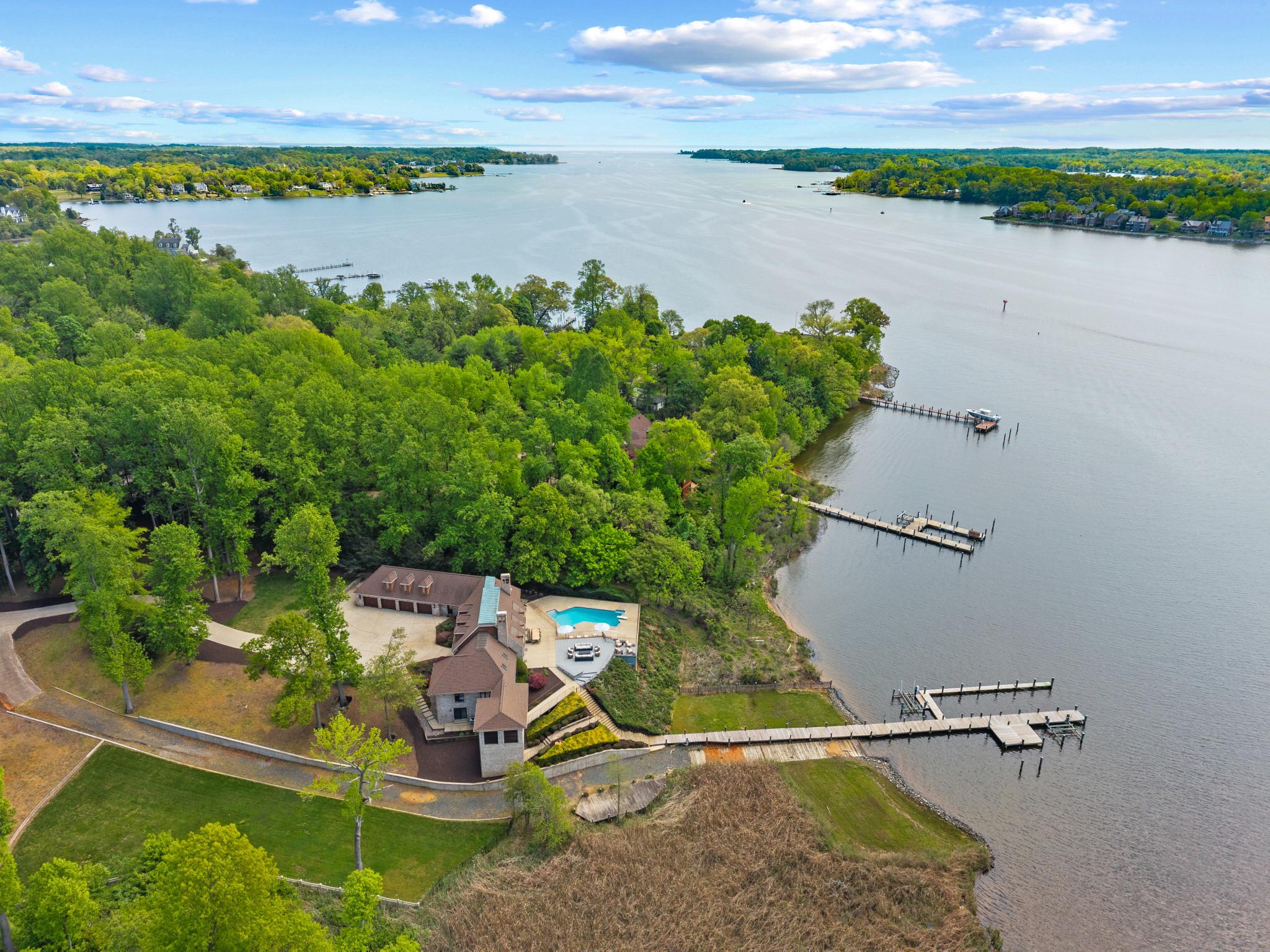  31 Shadow Point Court, Edgewater, MD, 21037 - 物件實景