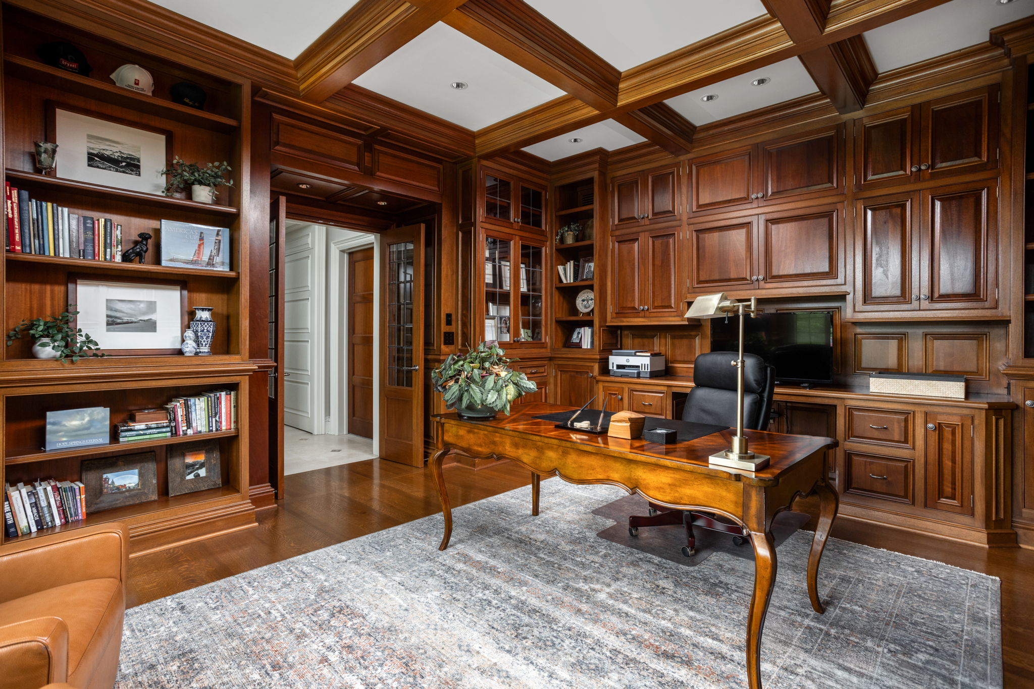  Signature Estate Set on More than 2 Acres in Desirable Zionsville Neighborhood - 物件實景