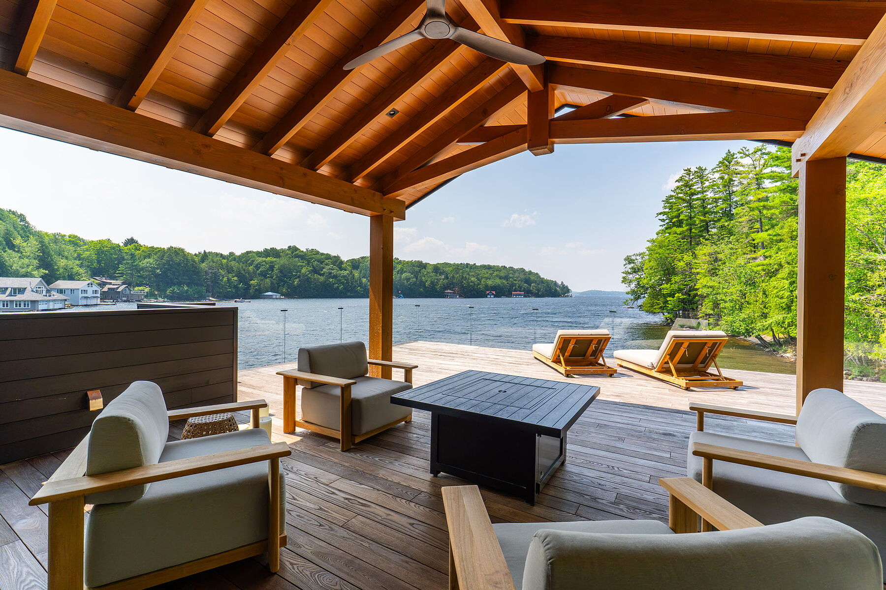  Coveted Lake Rosseau - 物件實景