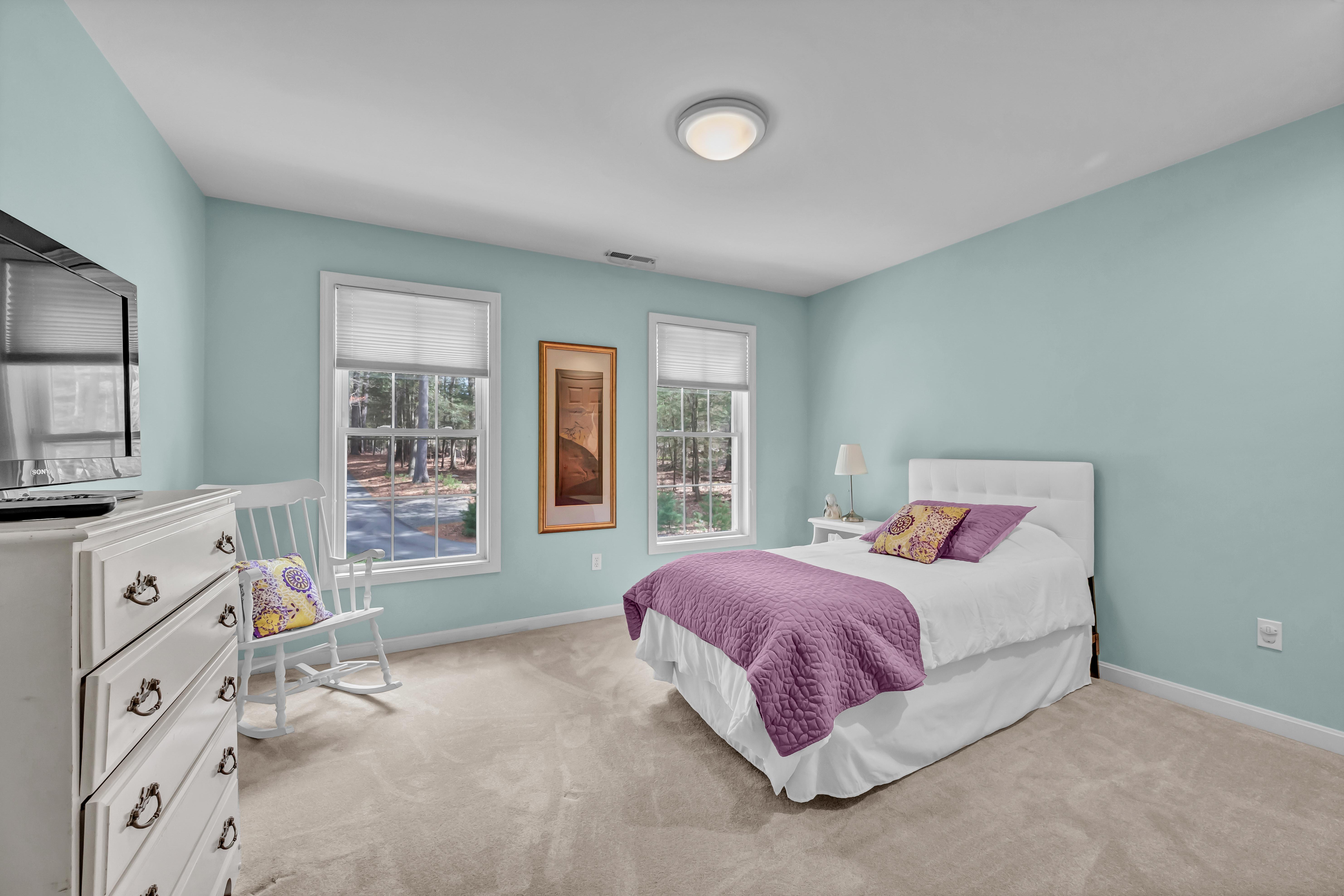  Beautiful Maintained Colonial - 物件實景