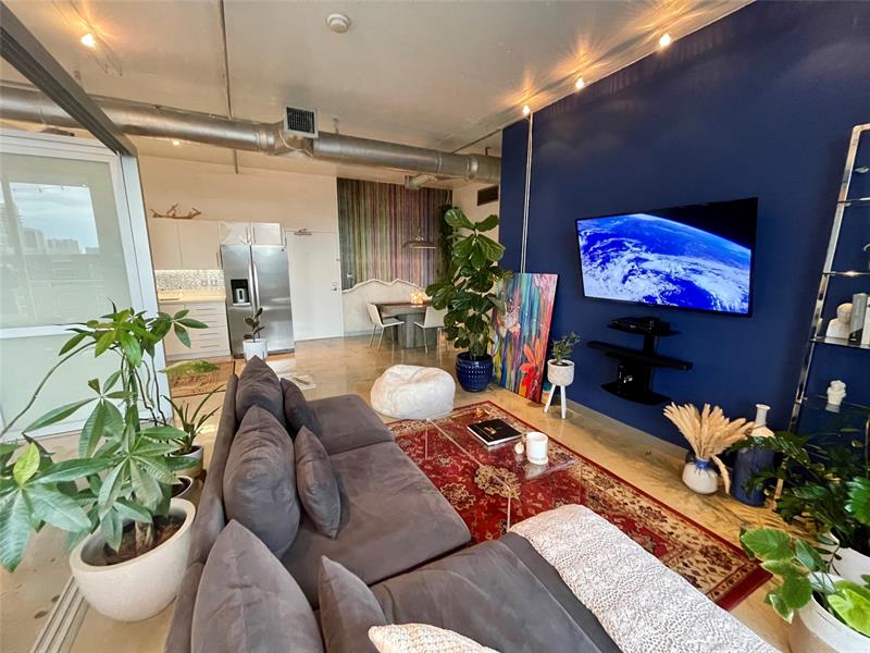 Miami, Florida, 33137, United States, 2 Bedrooms Bedrooms, ,2 BathroomsBathrooms,Residential,For Sale,1942065