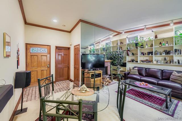 La Jolla, California, 92037, United States, 1 Bedroom Bedrooms, ,1 BathroomBathrooms,Residential,For Sale,1915461