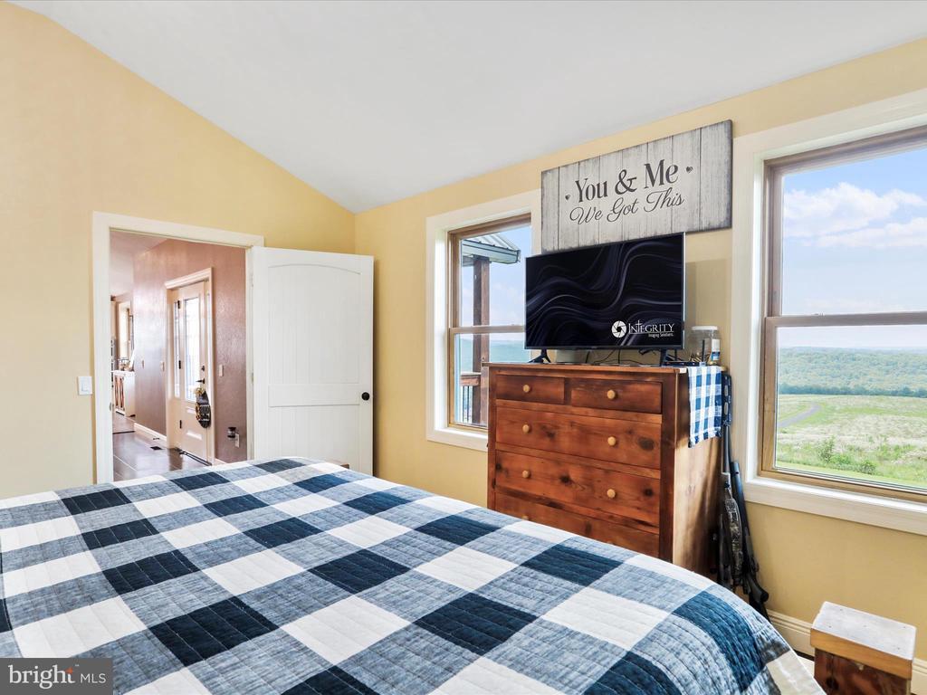ELK GARDEN, West Virginia, 26717, United States, 5 Bedrooms Bedrooms, ,3 BathroomsBathrooms,Residential,For Sale,1908843