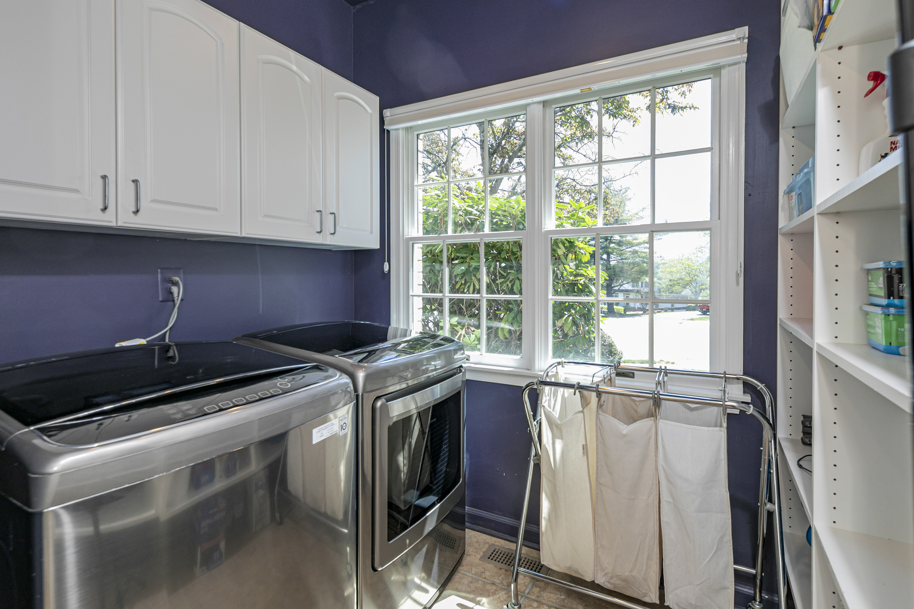  Largest End-Unit in Washington Oaks with Serene Views and Upgrades Galore - 物件實景