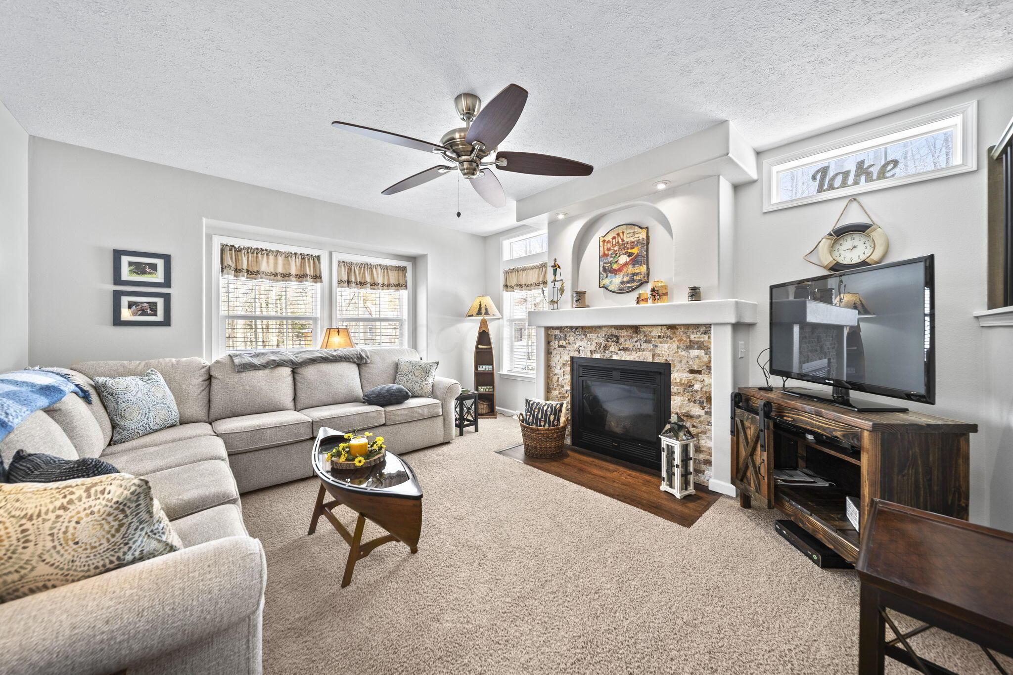 Mount Gilead, Ohio, 43338, United States, 4 Bedrooms Bedrooms, ,4 BathroomsBathrooms,Residential,For Sale,2021804