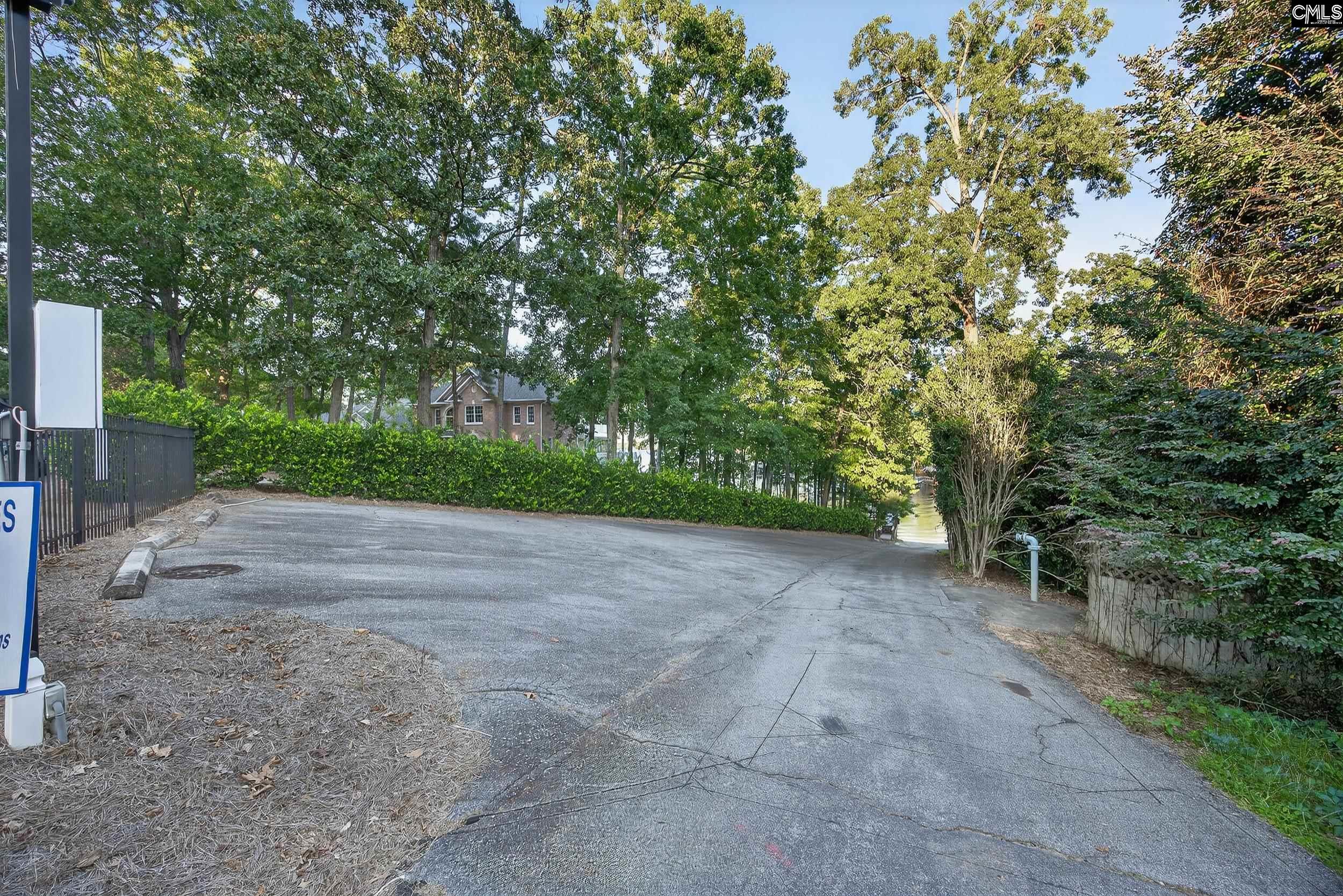 Lexington, South Carolina, 29072, United States, 5 Bedrooms Bedrooms, ,4 BathroomsBathrooms,Residential,For Sale,1935913