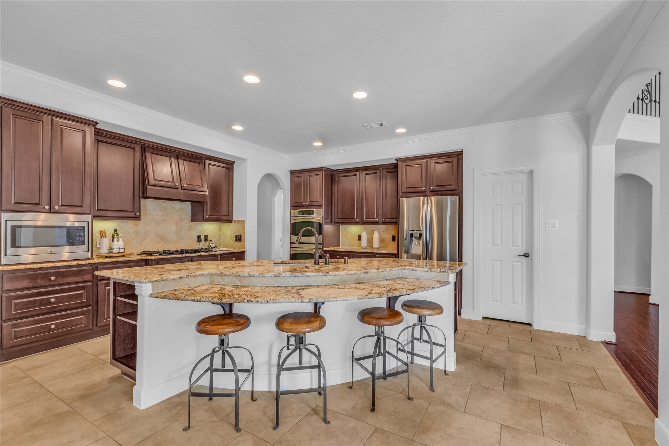 Houston, Texas, 77044, United States, 5 Bedrooms Bedrooms, ,4 BathroomsBathrooms,Residential,For Sale,1927228