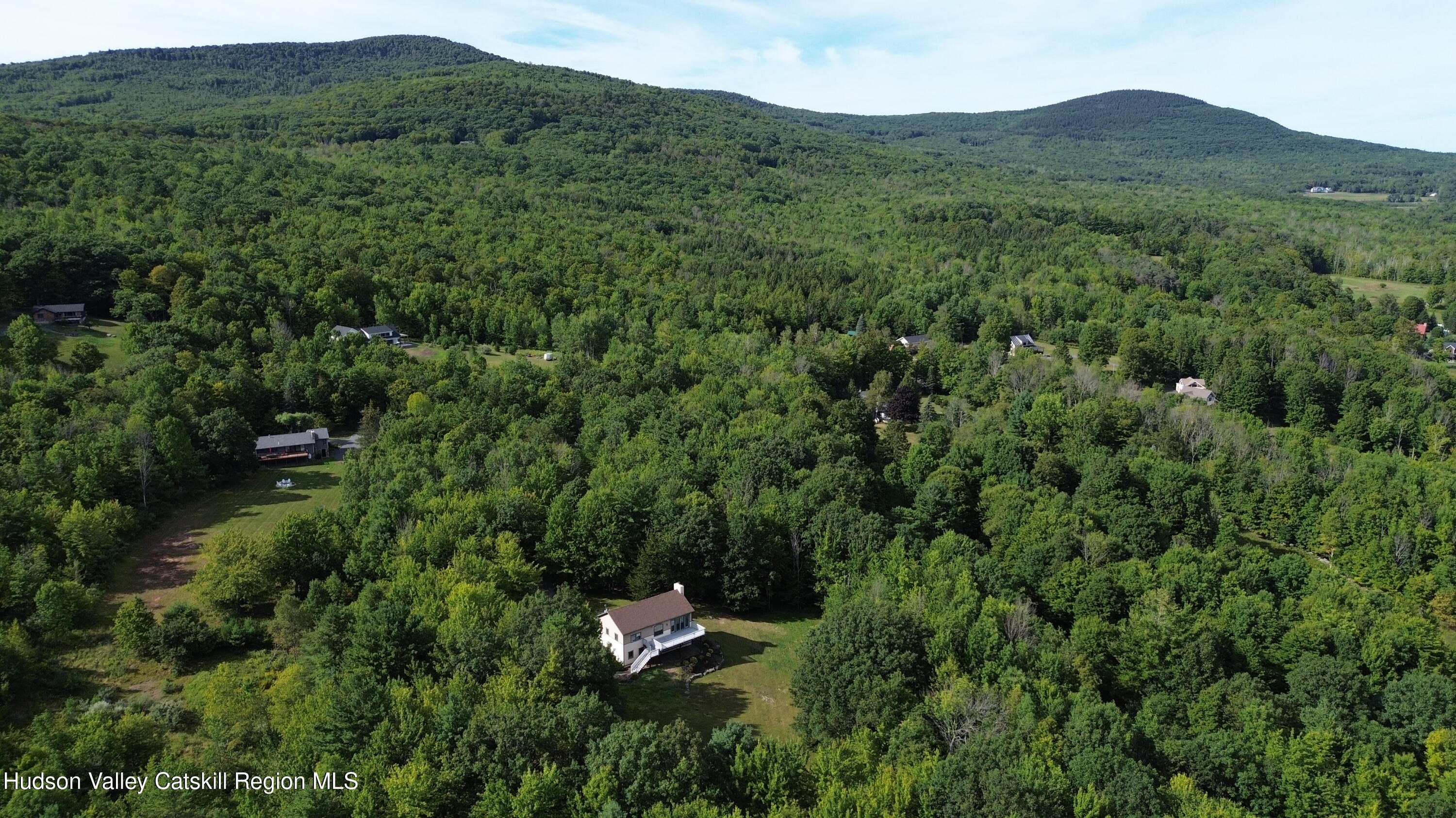 Windham, New York, 12496, United States, 4 Bedrooms Bedrooms, ,2 BathroomsBathrooms,Residential,For Sale,1926182