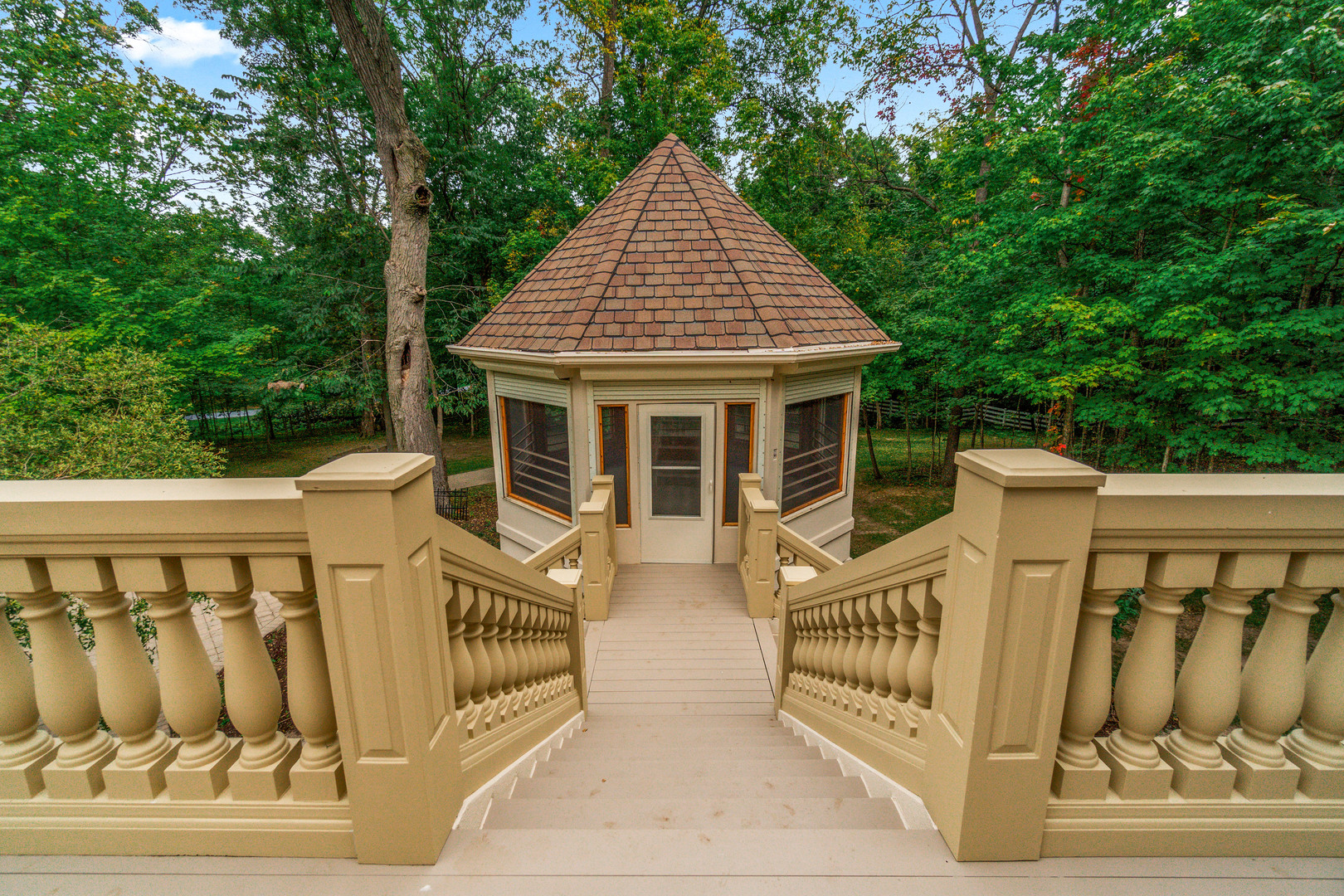 Oswego, Illinois, 60543, United States, 5 Bedrooms Bedrooms, ,7 BathroomsBathrooms,Residential,For Sale,1982116