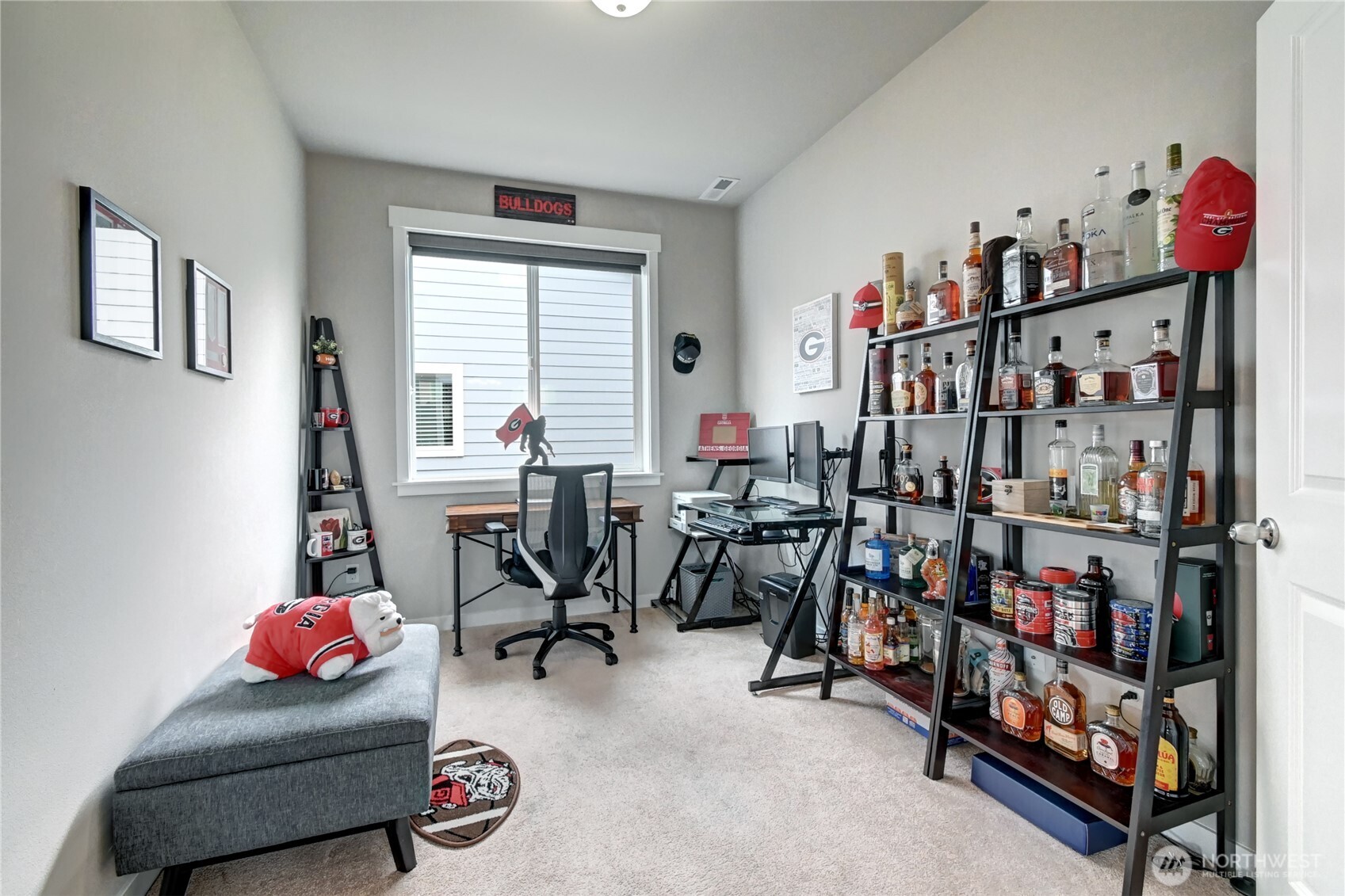 Mount Vernon, Washington, 98273, United States, 3 Bedrooms Bedrooms, ,3 BathroomsBathrooms,Residential,For Sale,1827775