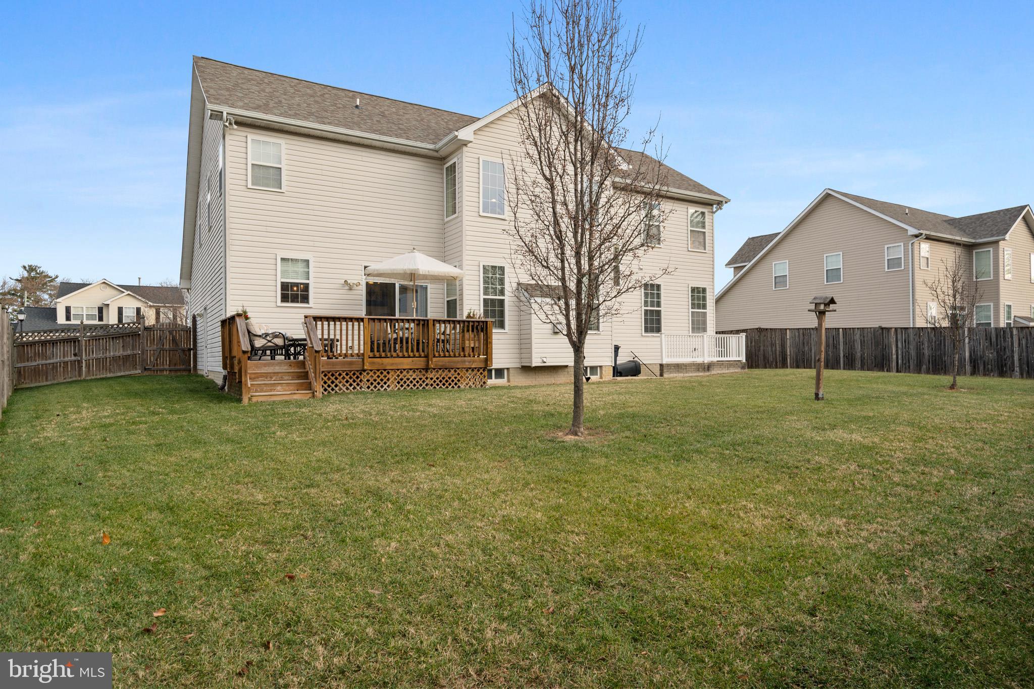 Clinton, Maryland, 20735, United States, 5 Bedrooms Bedrooms, ,4 BathroomsBathrooms,Residential,For Sale,2005759