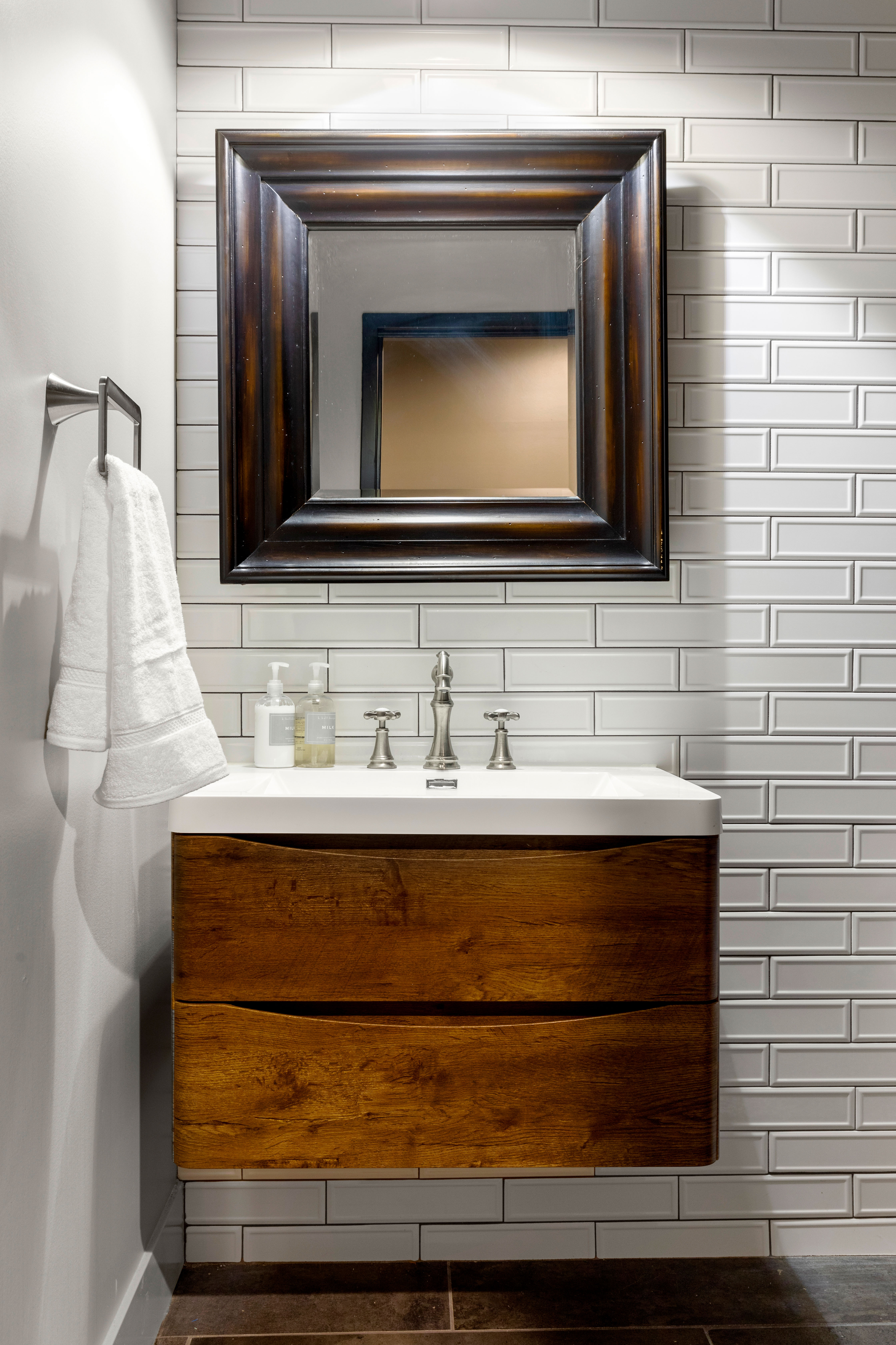  Discover this stunning & highly desirable property in the heart of the CWE - 物件實景