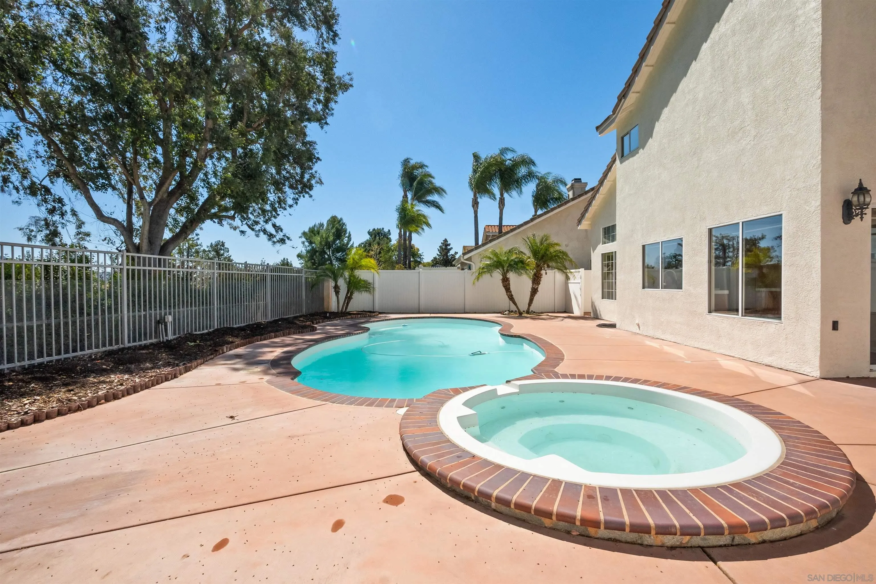 Temecula, California, 92592, United States, 4 Bedrooms Bedrooms, ,3 BathroomsBathrooms,Residential,For Sale,1907000