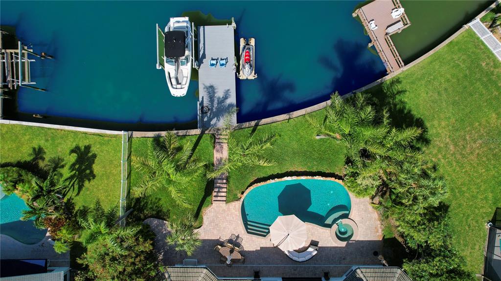 Clearwater Beach, Florida, 33767, United States, 4 Bedrooms Bedrooms, ,3 BathroomsBathrooms,Residential,For Sale,1849731
