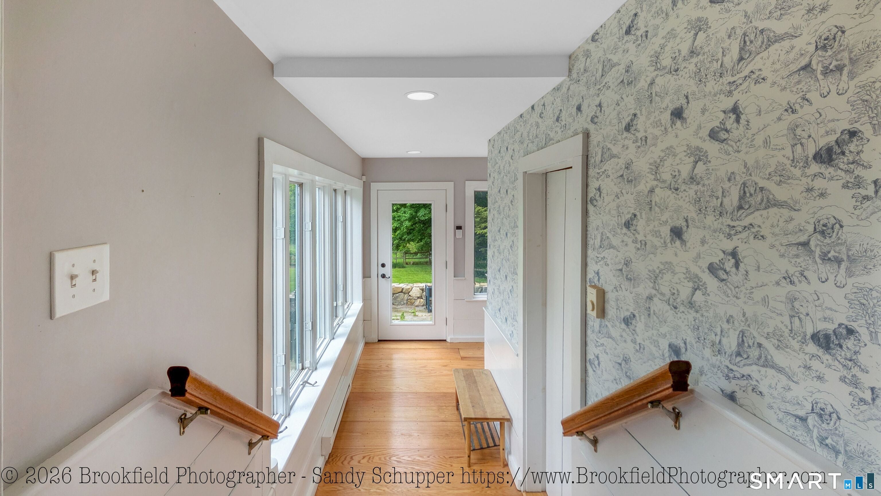 Southbury, Connecticut, 06488, United States, 3 Bedrooms Bedrooms, ,3 BathroomsBathrooms,Residential,For Sale,2048179