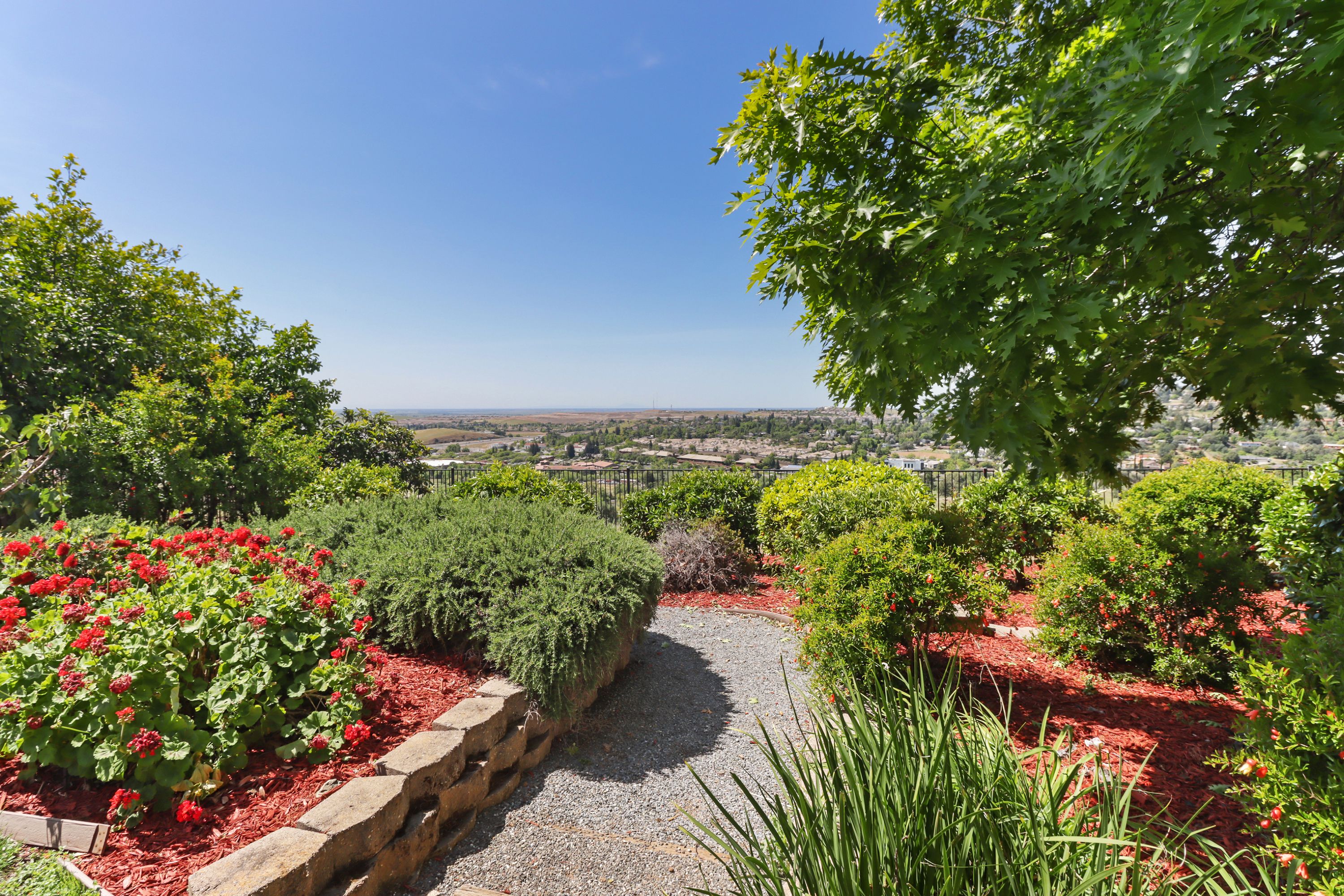  1294 Souza Drive, El Dorado Hills, CA 95762 - 物件實景