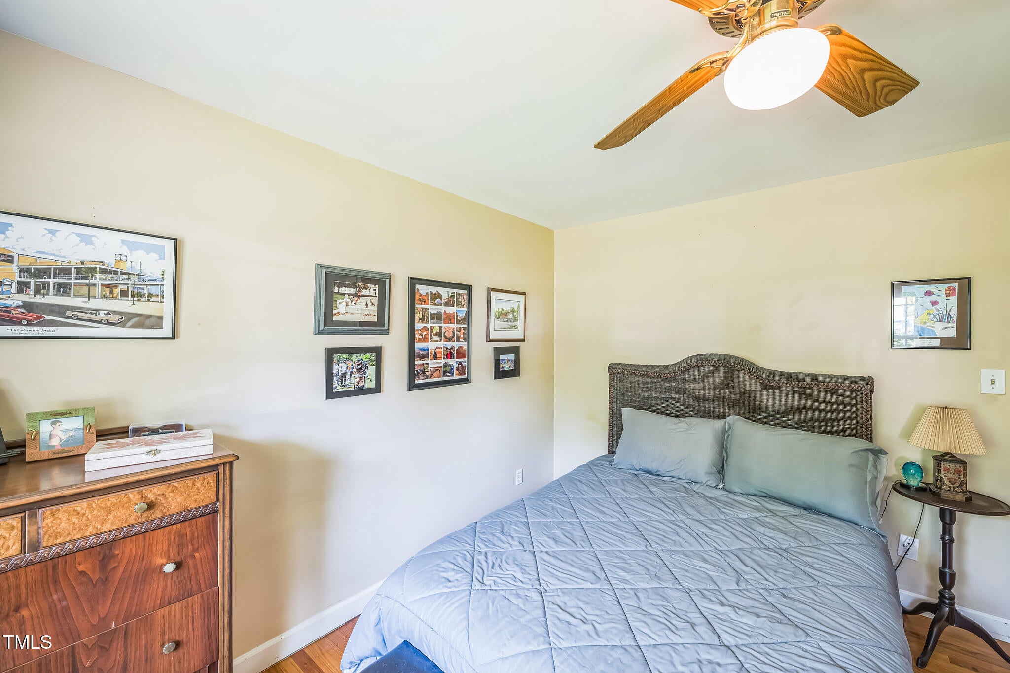 Raleigh, North Carolina, 27609, United States, 3 Bedrooms Bedrooms, ,2 BathroomsBathrooms,Residential,For Sale,1826657