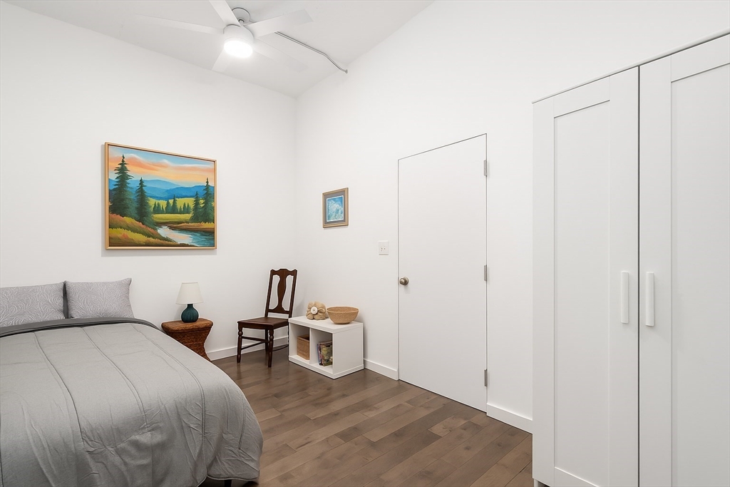 Somerville, Massachusetts, 02143, United States, 3 Bedrooms Bedrooms, ,2 BathroomsBathrooms,Residential,For Sale,1938826