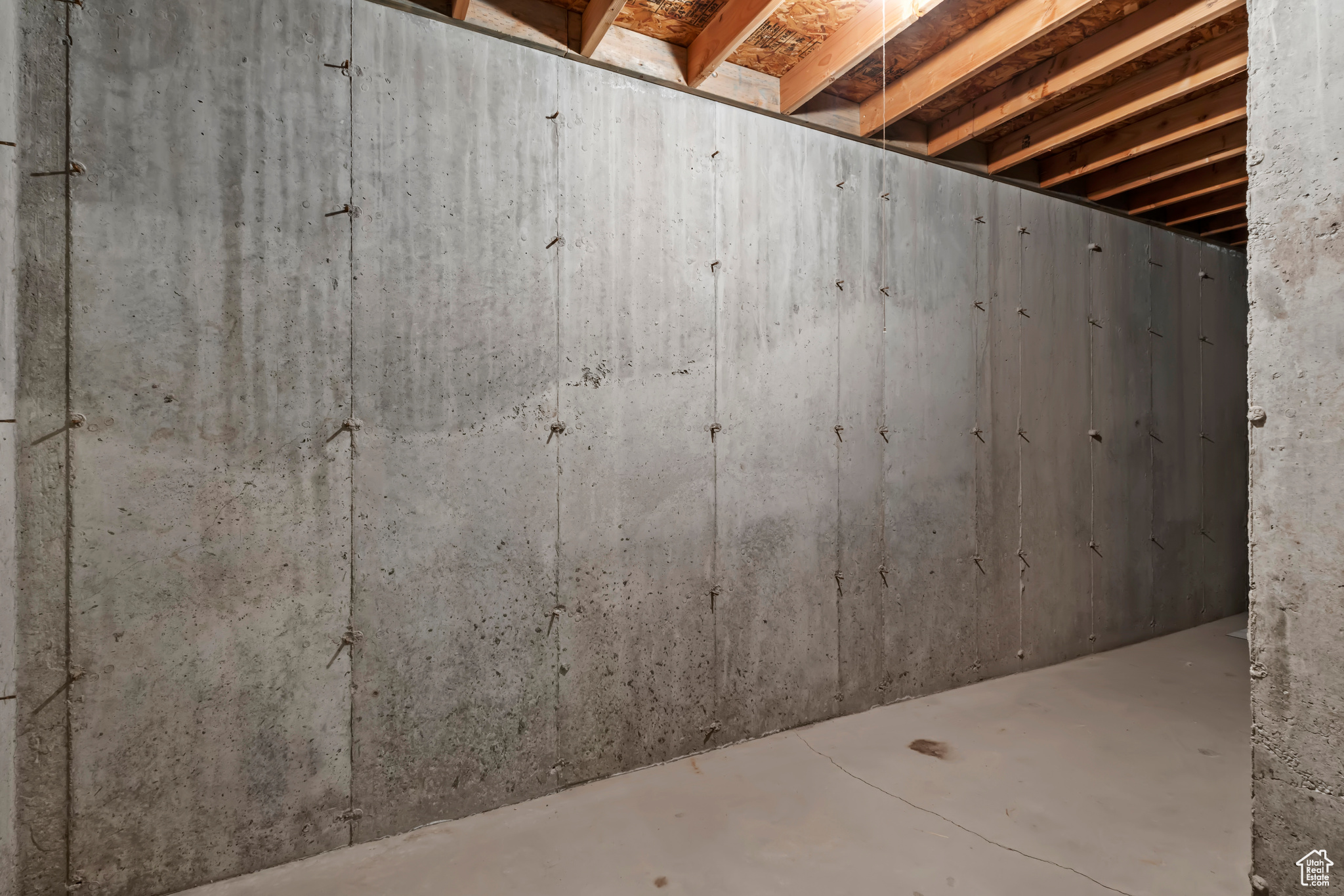 Salt Lake City, Utah, 84109, United States, 4 Bedrooms Bedrooms, ,3 BathroomsBathrooms,Residential,For Sale,1999882