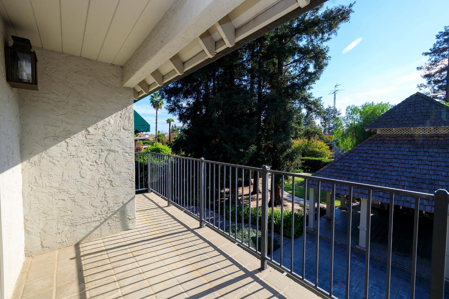 Turlock, California, 95380, United States, 4 Bedrooms Bedrooms, ,5 BathroomsBathrooms,Residential,For Sale,1992358