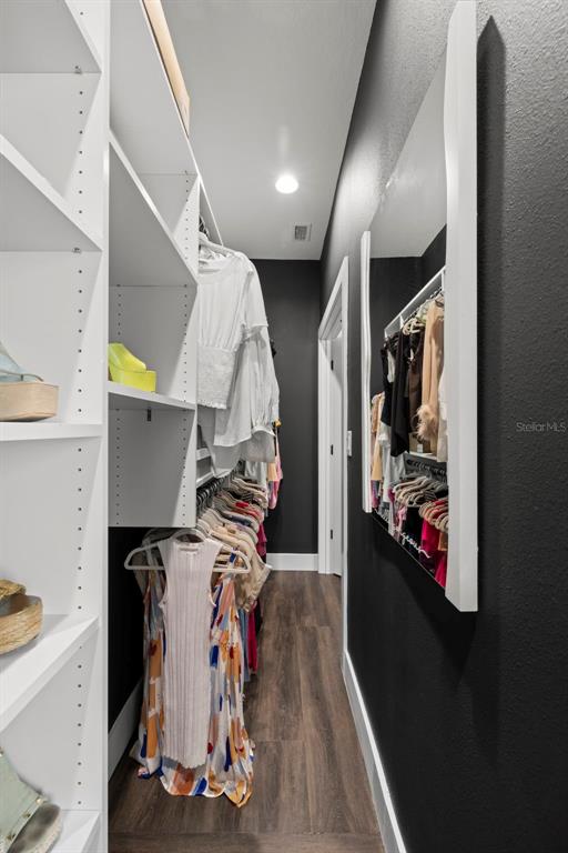 St Petersburg, Florida, 33701, United States, 2 Bedrooms Bedrooms, ,3 BathroomsBathrooms,Residential,For Sale,1994589