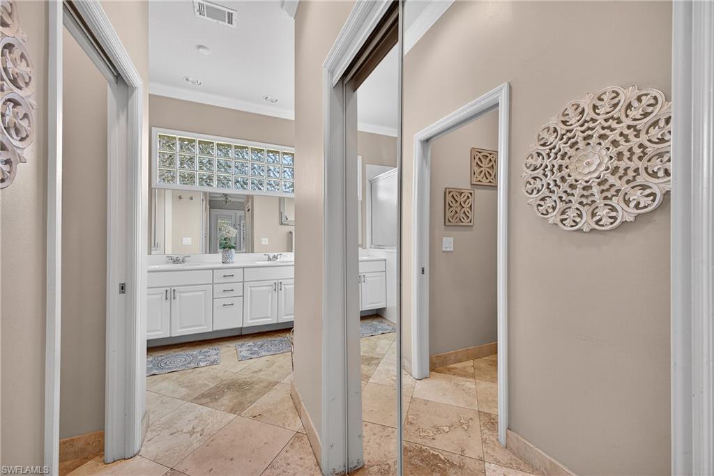 Bonita Springs, Florida, 34135, United States, 6 Bedrooms Bedrooms, ,3 BathroomsBathrooms,Residential,For Sale,1993230