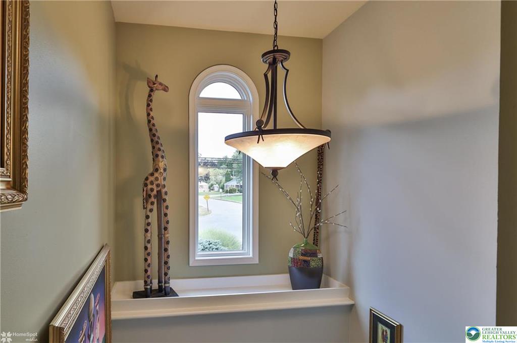 Bethlehem, Pennsylvania, 18017-3771, United States, 3 Bedrooms Bedrooms, ,3 BathroomsBathrooms,Residential,For Sale,2048203