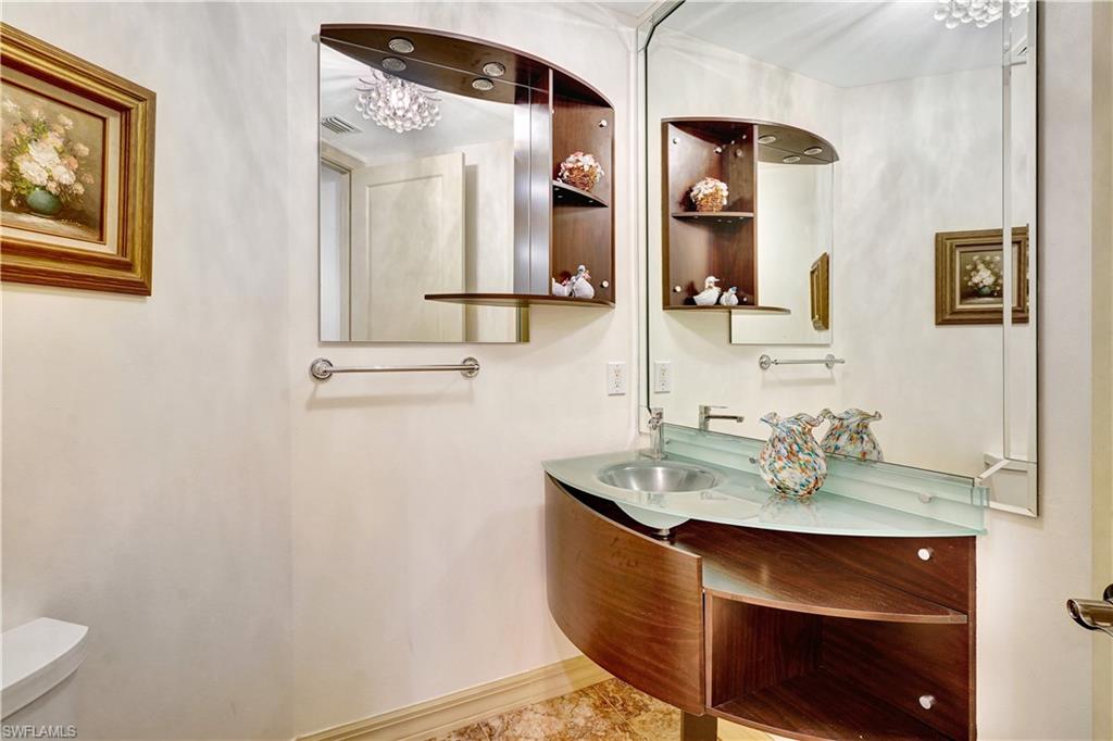 Fort Myers, Florida, 33907, United States, 2 Bedrooms Bedrooms, ,3 BathroomsBathrooms,Residential,For Sale,1994873