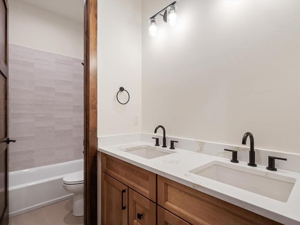 BRECKENRIDGE, Colorado, 80424, United States, 4 Bedrooms Bedrooms, ,4 BathroomsBathrooms,Residential,For Sale,1992963