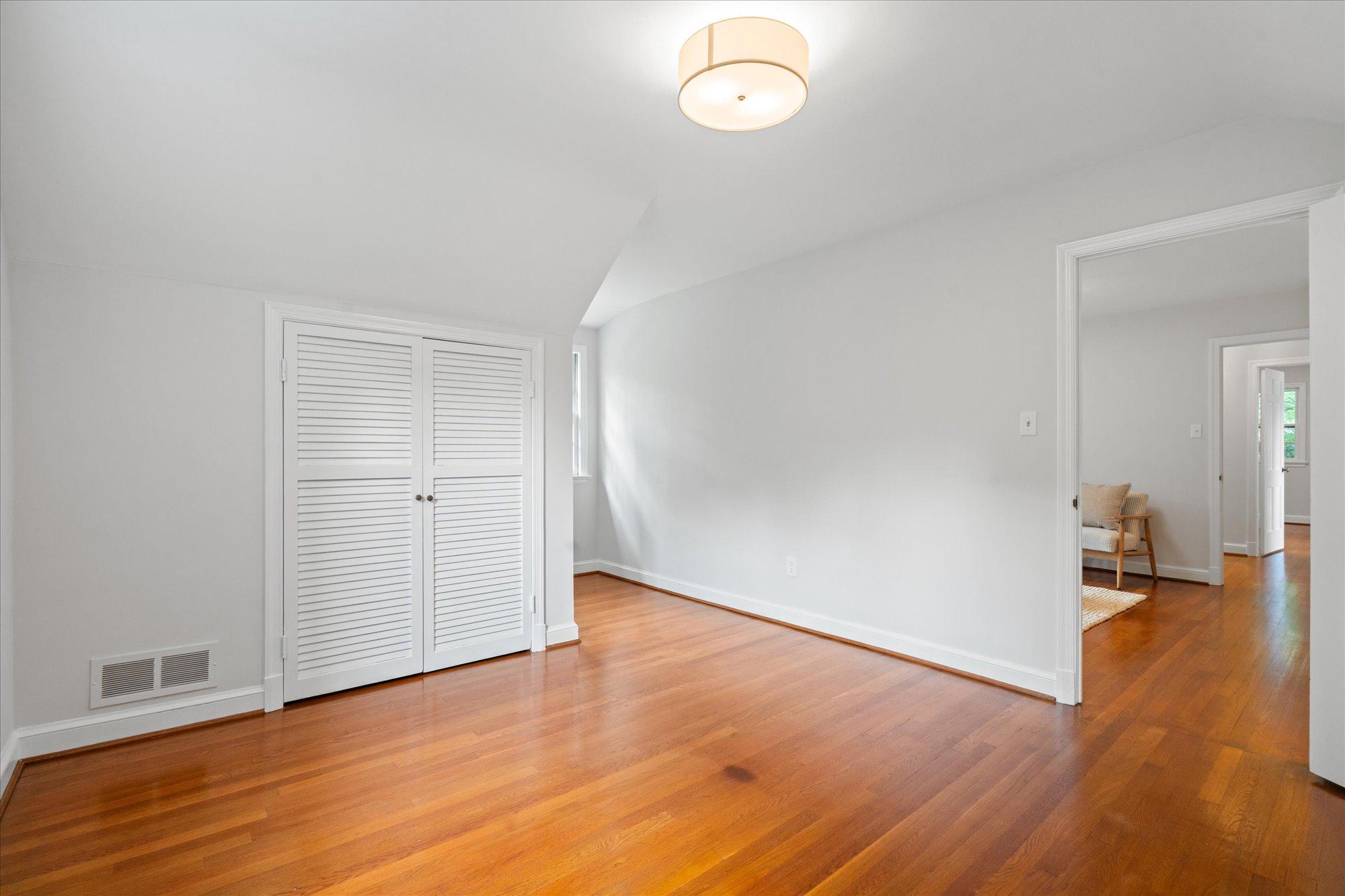  5016 Scarsdale Road, Bethesda, MD, 20816 - 物件實景