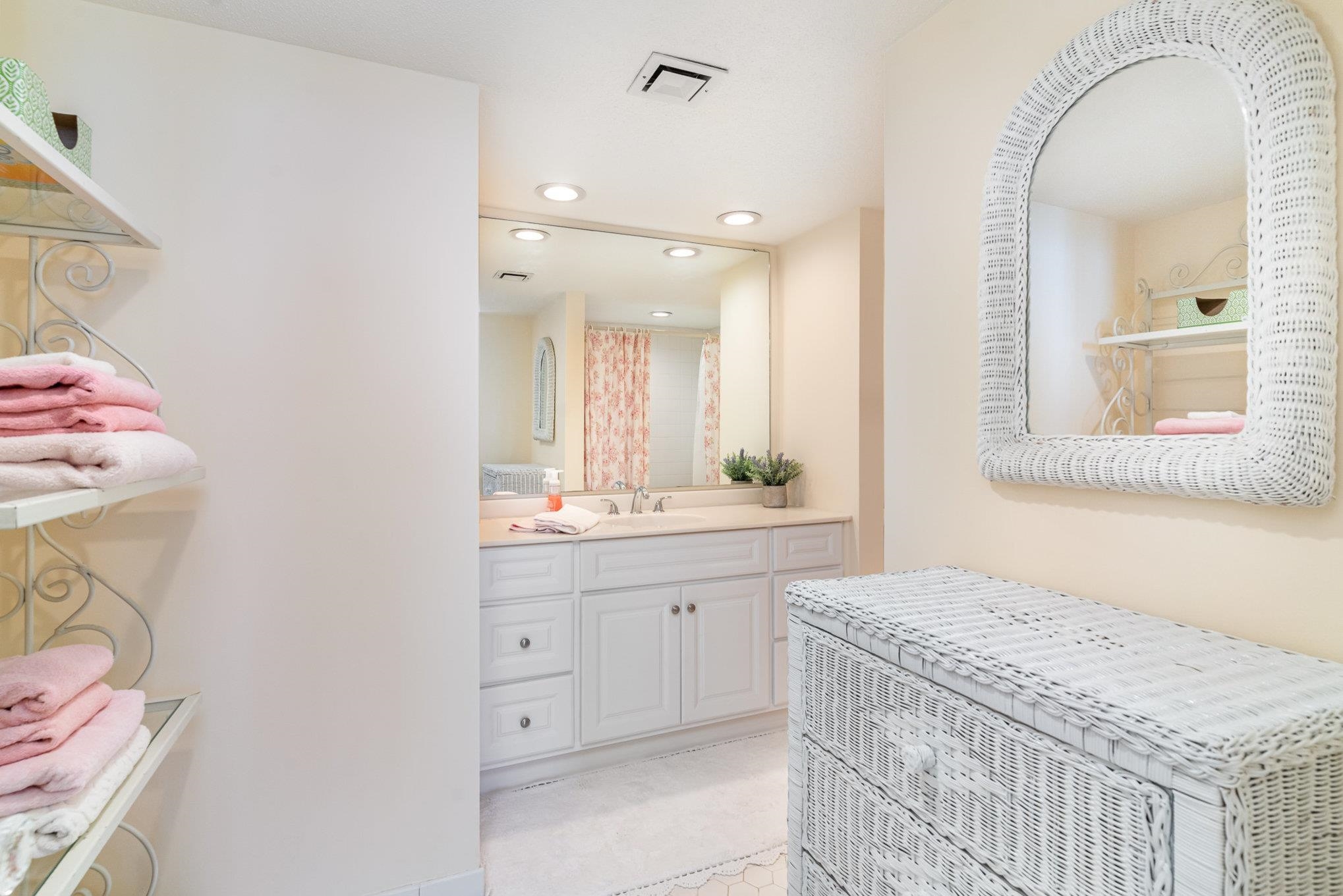 Myrtle Beach, South Carolina, 29572, United States, 2 Bedrooms Bedrooms, ,2 BathroomsBathrooms,Residential,For Sale,2012569