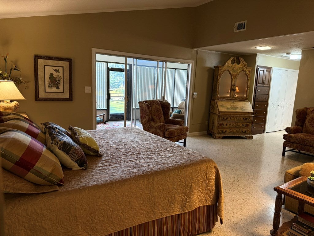 Chula, Georgia, 31733, United States, 4 Bedrooms Bedrooms, ,4 BathroomsBathrooms,Residential,For Sale,1979714