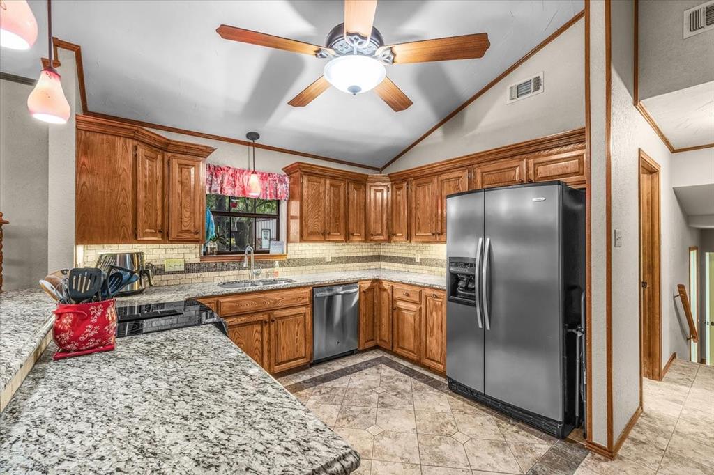 Willow Park, Texas, 76087, United States, 4 Bedrooms Bedrooms, ,3 BathroomsBathrooms,Residential,For Sale,2039838