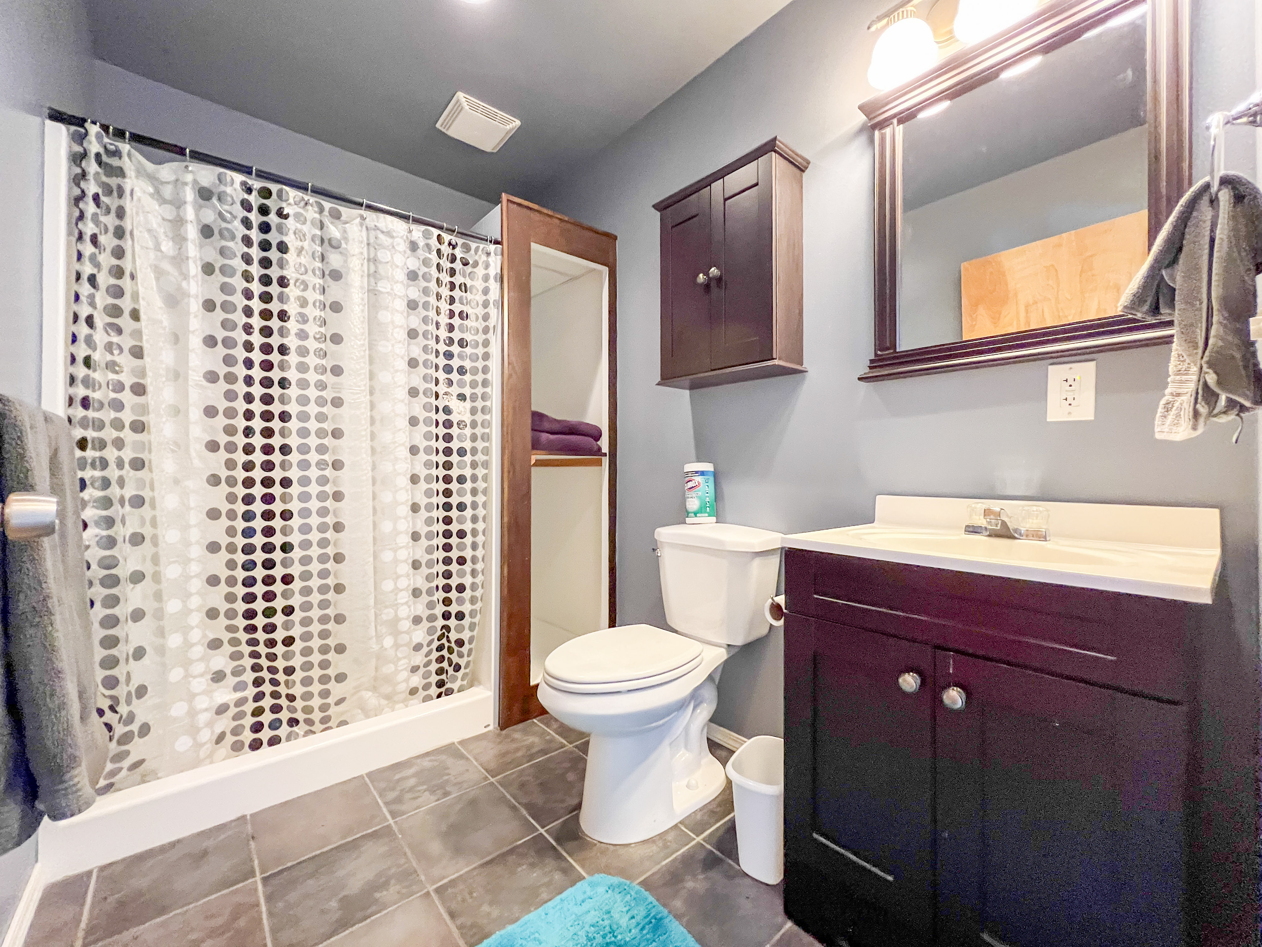 Kettle Falls, Washington, 99141, United States, 4 Bedrooms Bedrooms, ,4 BathroomsBathrooms,Residential,For Sale,1984366