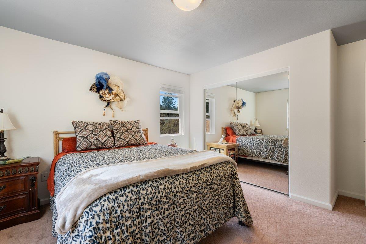 Grass Valley, California, 95949, United States, 4 Bedrooms Bedrooms, ,3 BathroomsBathrooms,Residential,For Sale,1924351