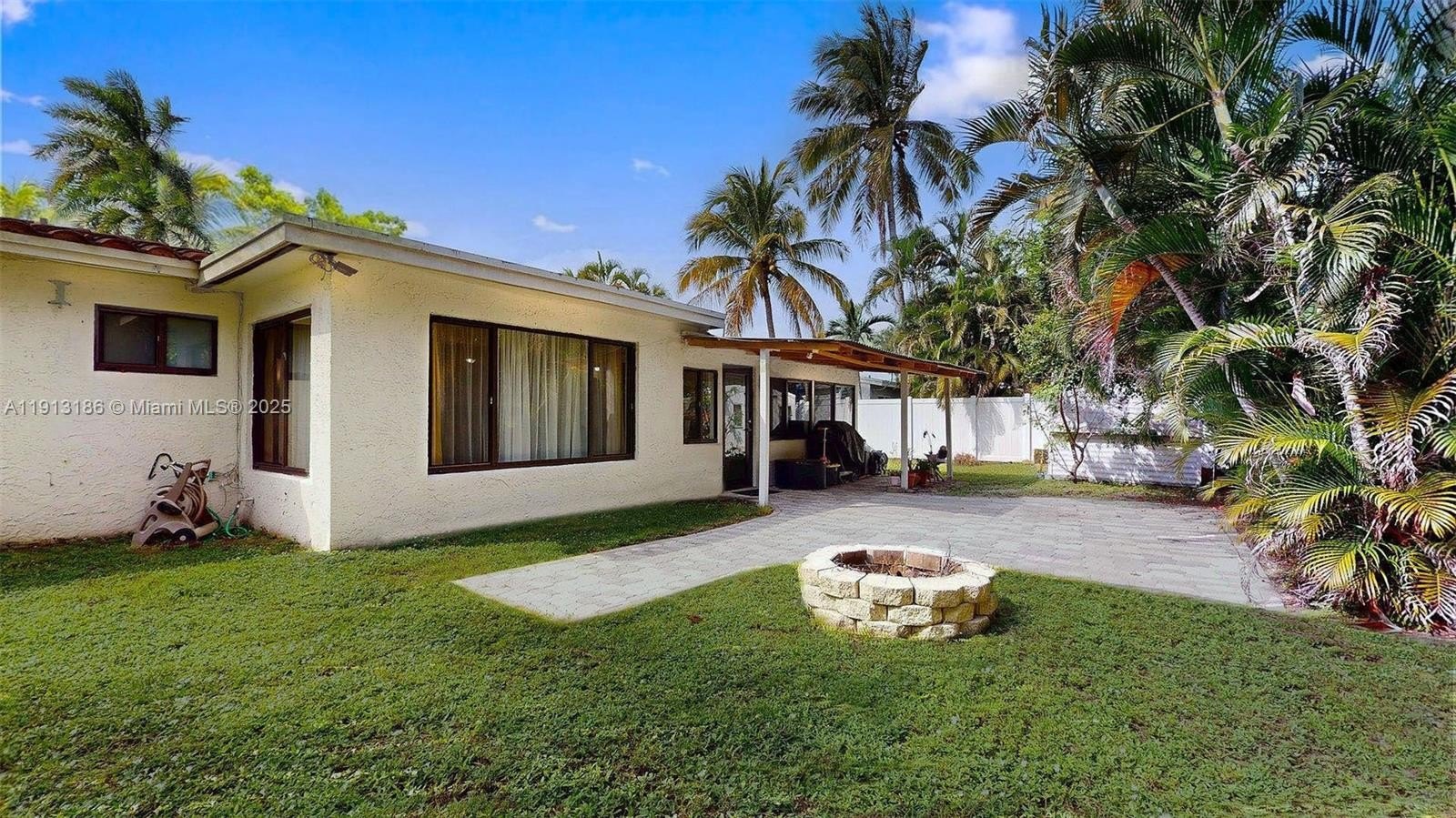 Fort Lauderdale, Florida, 33312, United States, 3 Bedrooms Bedrooms, ,2 BathroomsBathrooms,Residential,For Sale,1996481