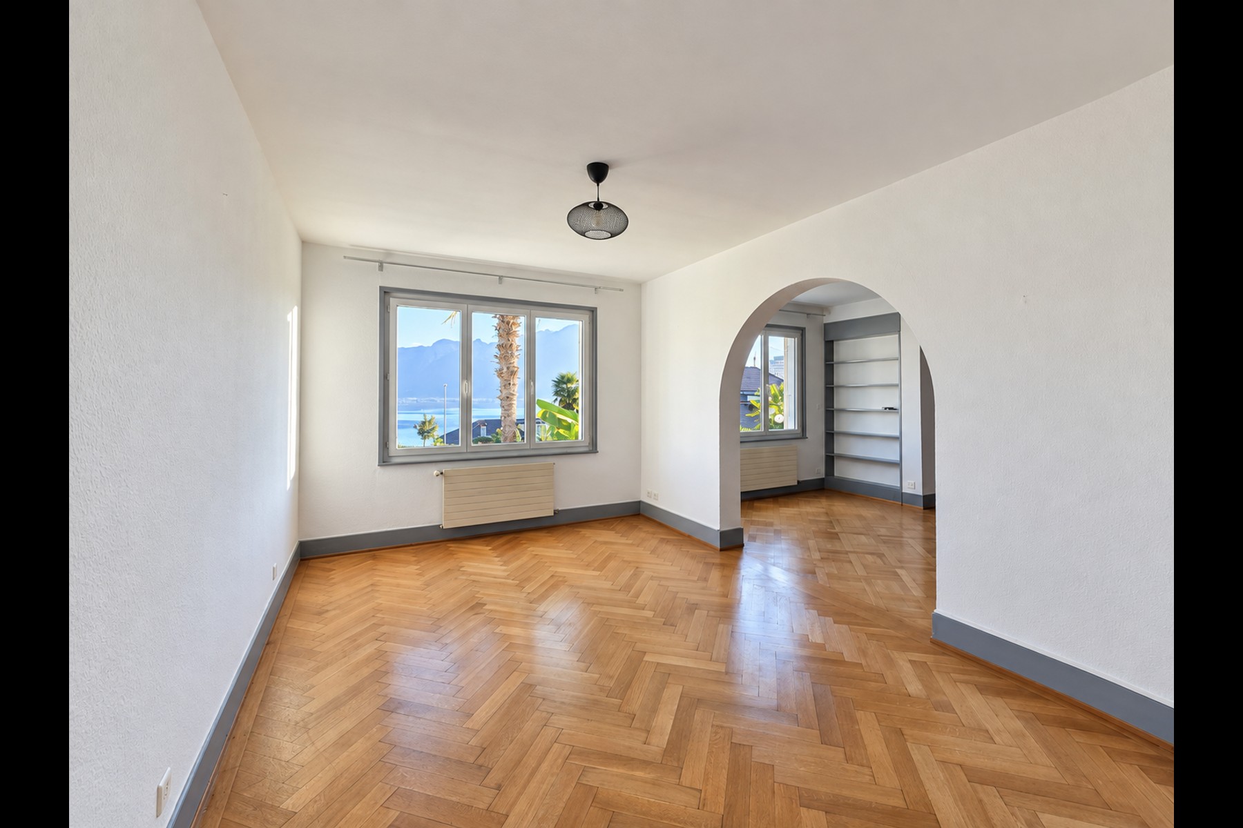  Stunning apartment with a large garden - Magnificent view of the lake - 物件實景