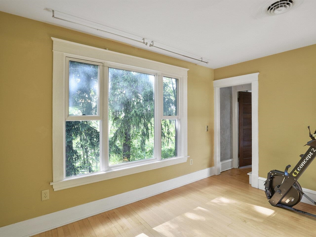 Burlington, Vermont, 05401, United States, ,Residential,For Sale,1778060