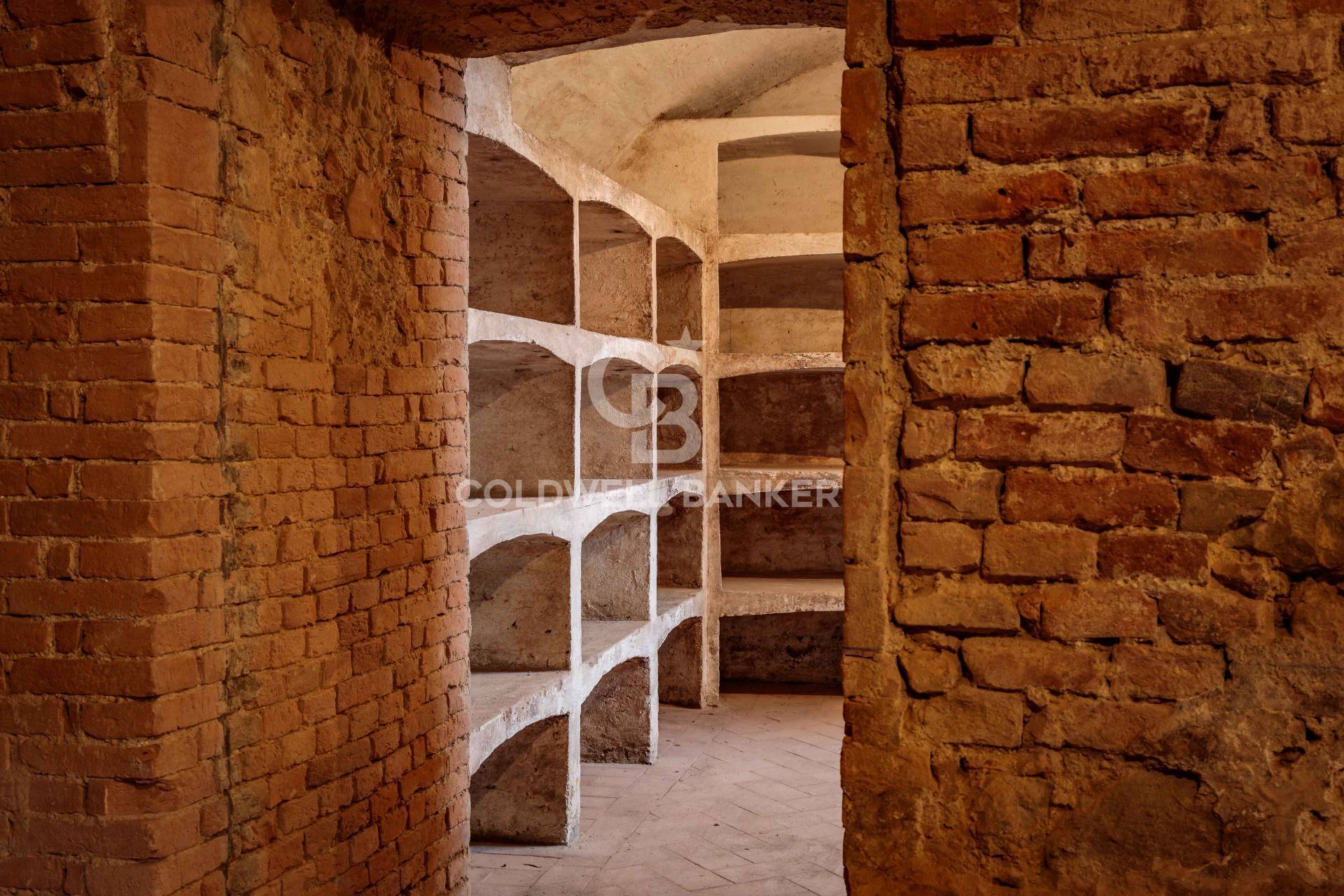 Santa Giuletta, Pavia, 27046, IT, 24 Bedrooms Bedrooms, ,32 BathroomsBathrooms,Residential,For Sale,1927281