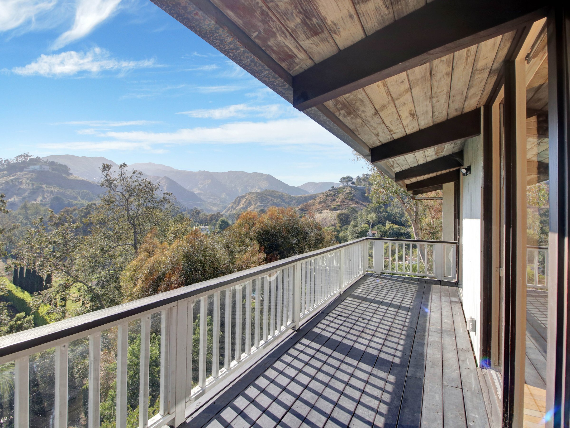  3557 Serra Road - 物件實景