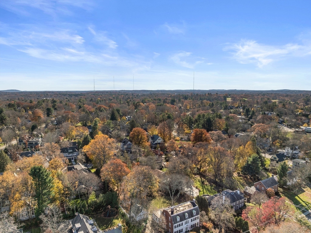 Newton, Massachusetts, 02465, United States, 6 Bedrooms Bedrooms, ,7 BathroomsBathrooms,Residential,For Sale,1995687