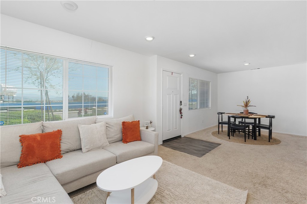 Murrieta, California, 92563, United States, 3 Bedrooms Bedrooms, ,3 BathroomsBathrooms,Residential,For Sale,1946900