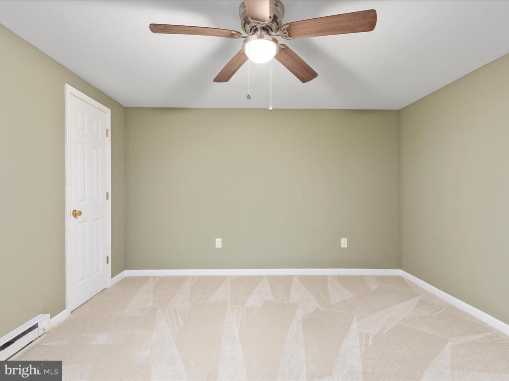 Leesburg, Virginia, 20176, United States, ,Residential,For Sale,1915866