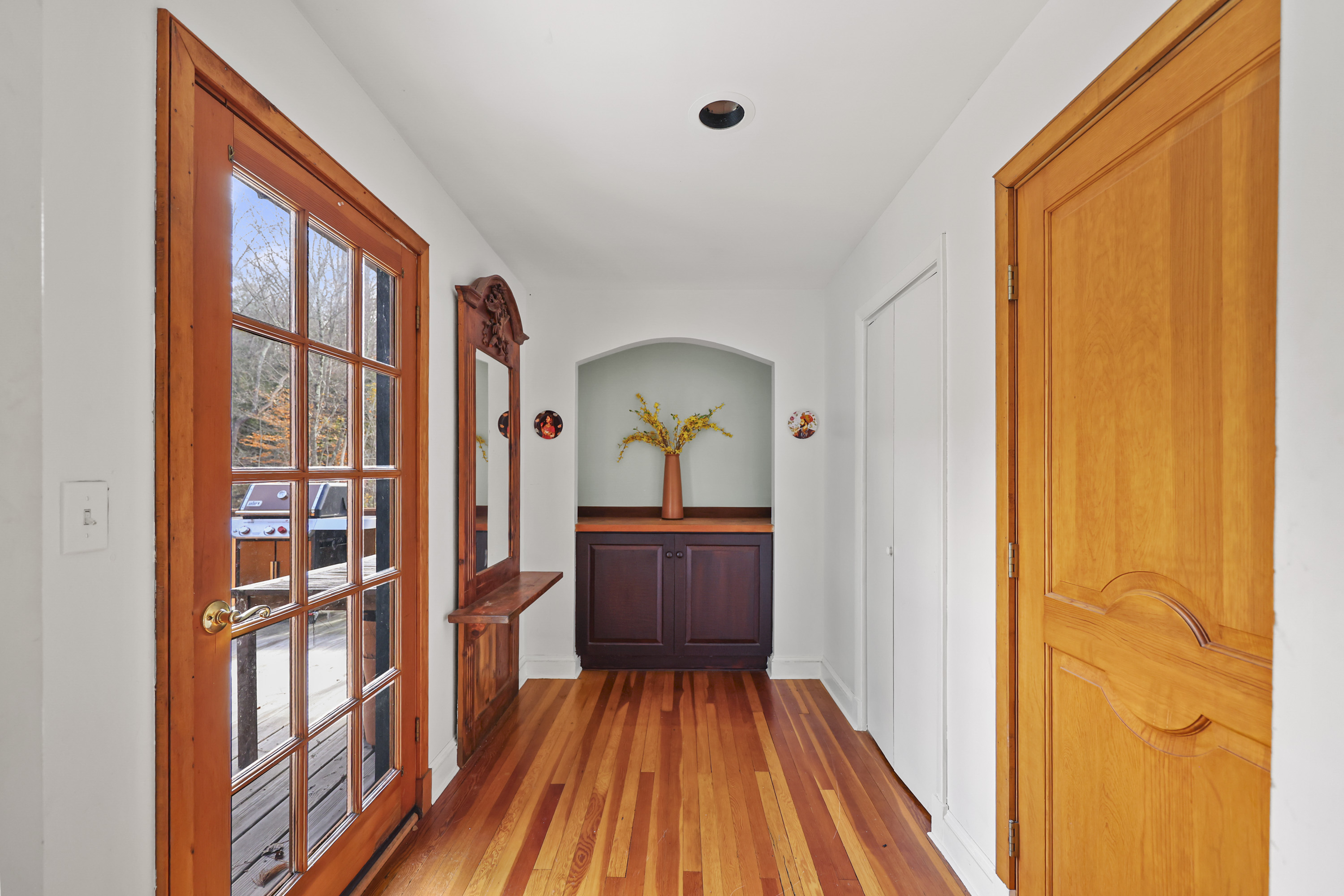  This Property Embodies the Berkshire Charm, History, and Natural Beauty - 物件實景