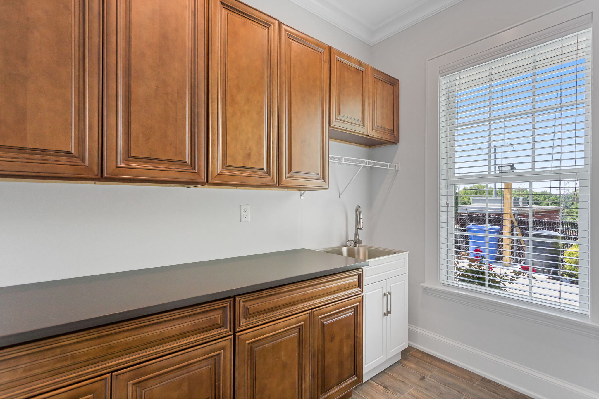  204 Crestwood Drive, Greenville, SC 29609 - 物件實景