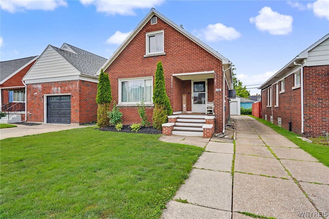 Palm St, Buffalo, NY 14218