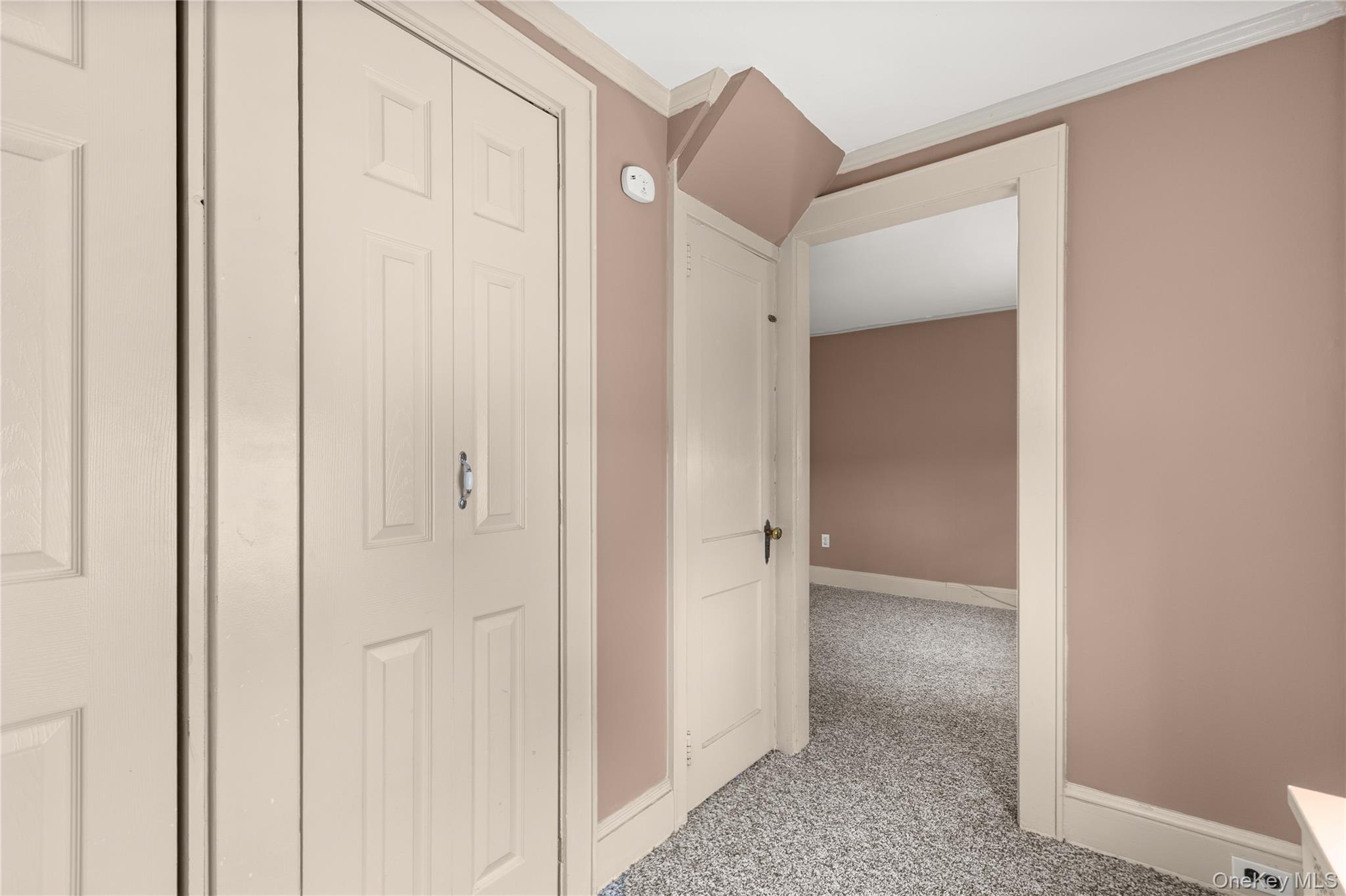 West Islip, New York, 11795, United States, 2 Bedrooms Bedrooms, ,1 BathroomBathrooms,Residential,For Sale,1994287