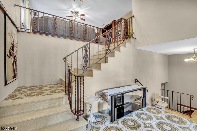 Nutley Twp., New Jersey, 07110, United States, 5 Bedrooms Bedrooms, ,4 BathroomsBathrooms,Residential,For Sale,1906796